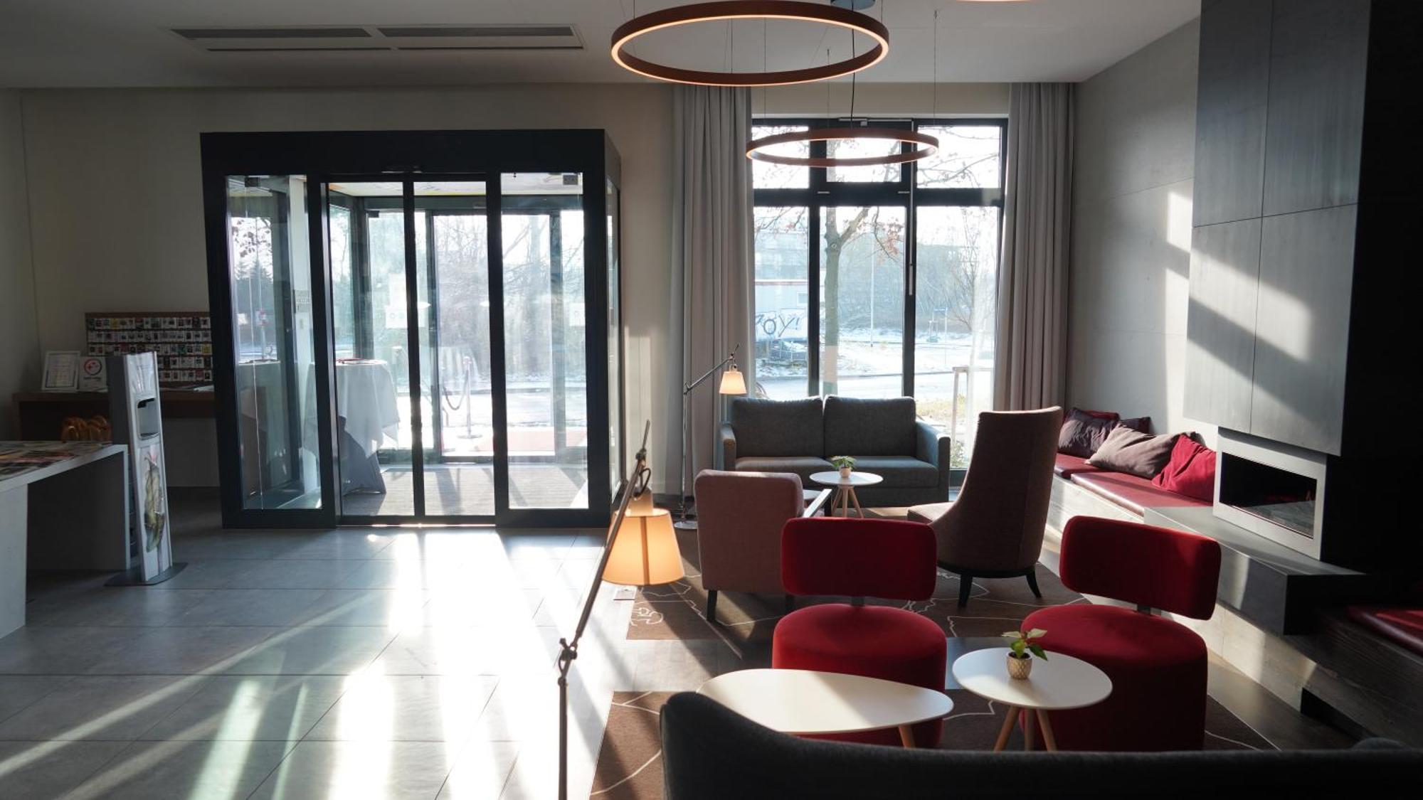 Hotel Grimm'S Berlin Potsdam Teltow Esterno foto